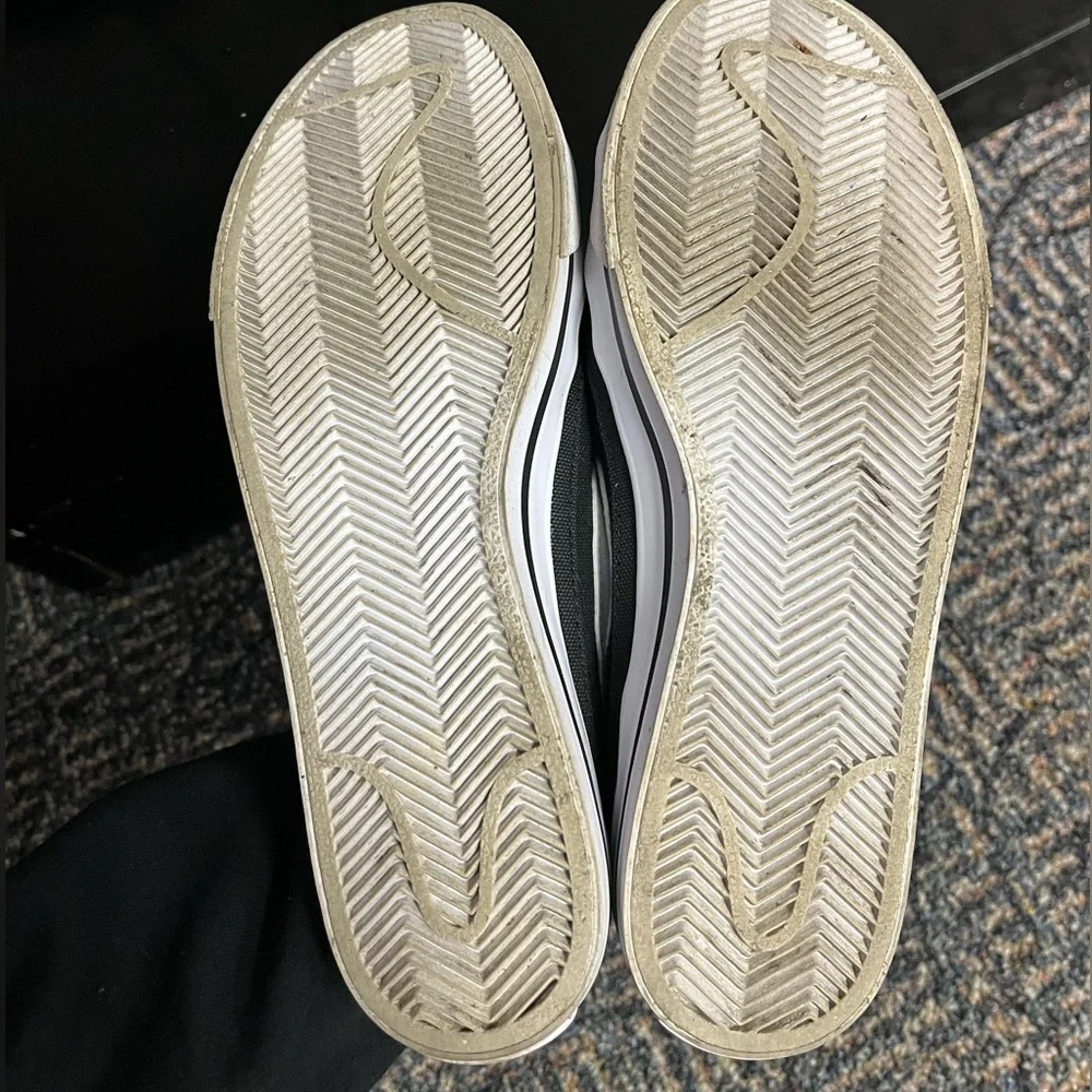 Nike COURT LEGACY | canvas, low top sneaker, womens size 7 - Picture 7 of 8